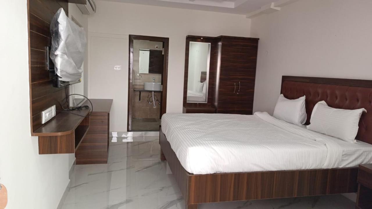 Unique Homestays Kondapur  Exterior photo